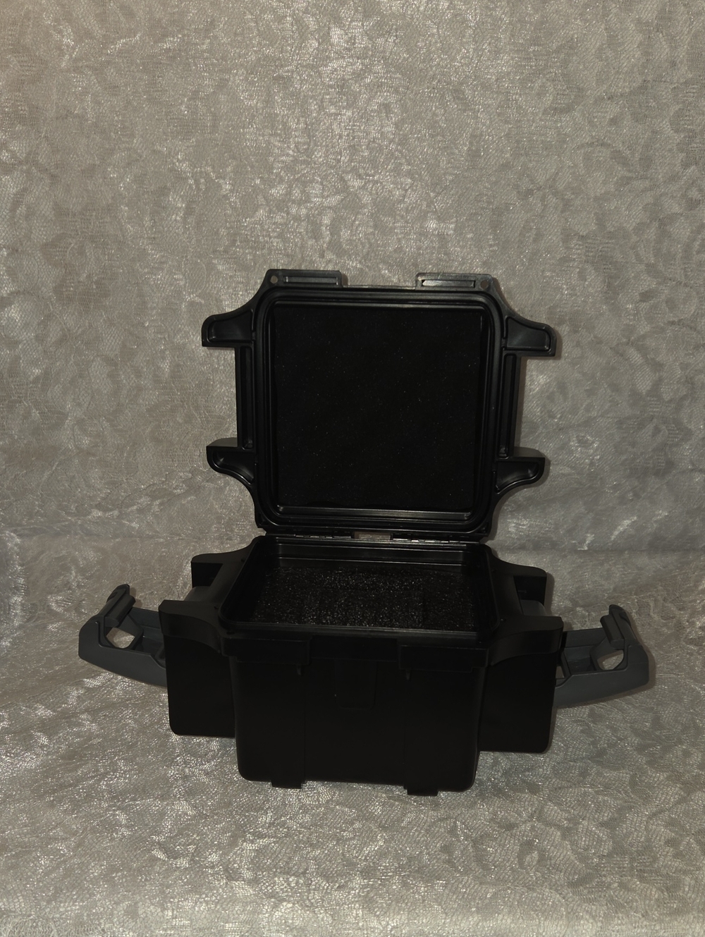Invicta: Watch Case - Picture 6 of 8